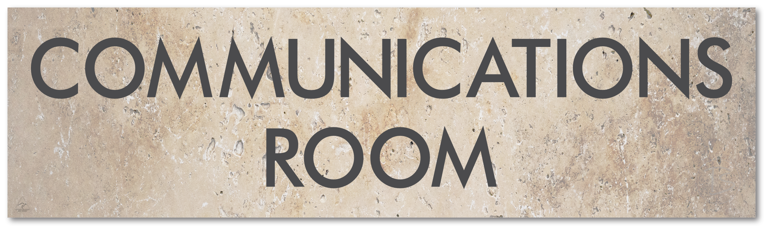 COMMUNICATIONS ROOM